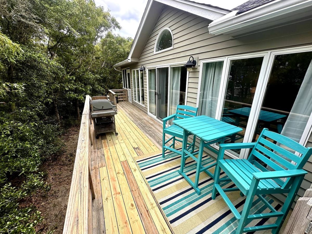 Deck · View 5